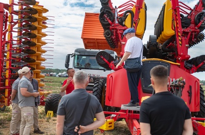 Рішення VADERSTAD на Agro Кіровоградщина 2026: точність, продуктивність та сучасний підхід до землеробства