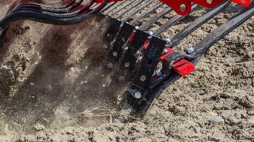 Подрібнення грудок