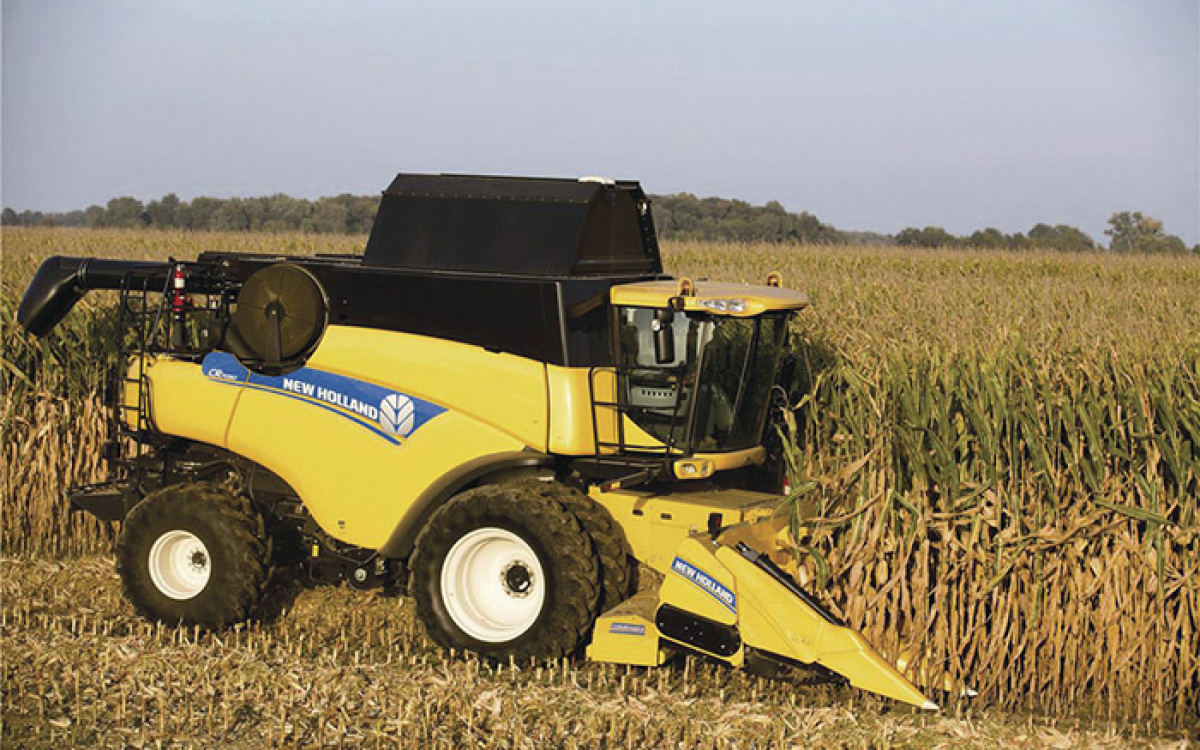 Комбайн CR 7.90 New Holland