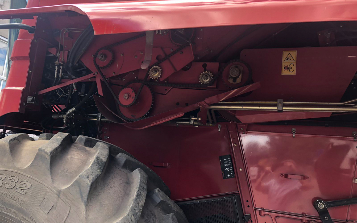 Комбайн Case IH 2388 2008 года выпуска