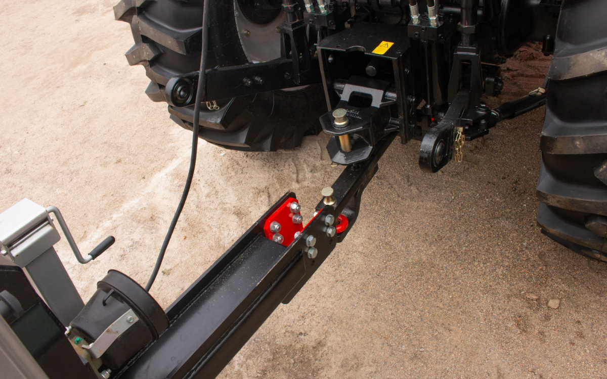 Разбрасыватель твёрдых минеральных удобрений Line M42 DCM Spreaders