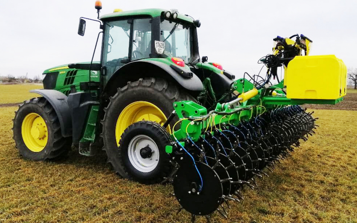 Агрегат инжекторного внесения жидких удобрений навесной Vulkan 6/8 VELES AGRO