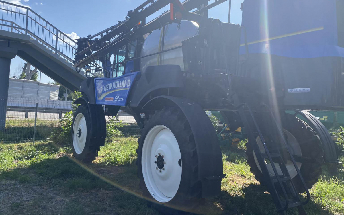 New Holland Guardian SP 275F 2016