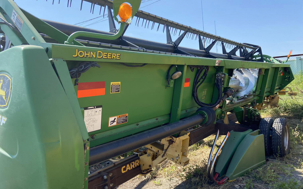 Комбайн John Deere W650 2012 года